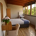 Pure Diamond Hotel